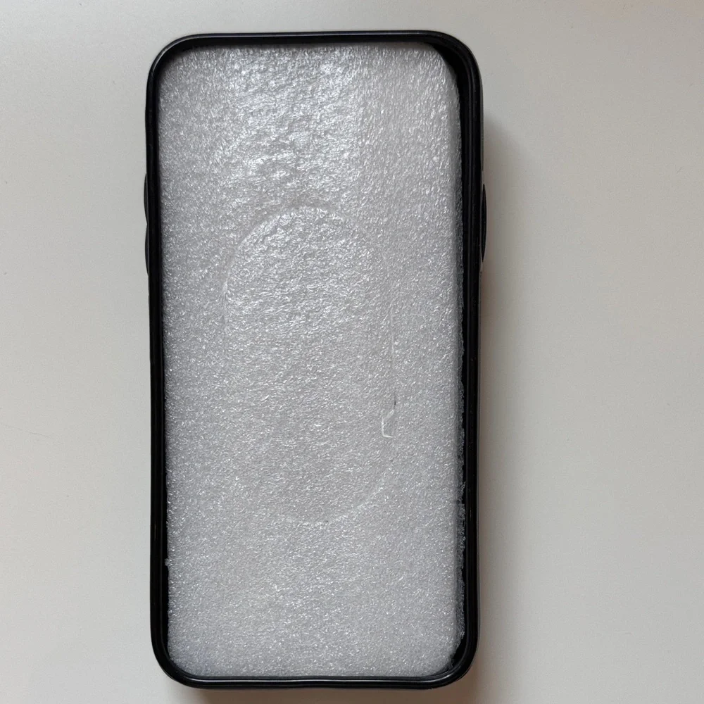 Elegant Green Quilted Phone Case ip11 6.1